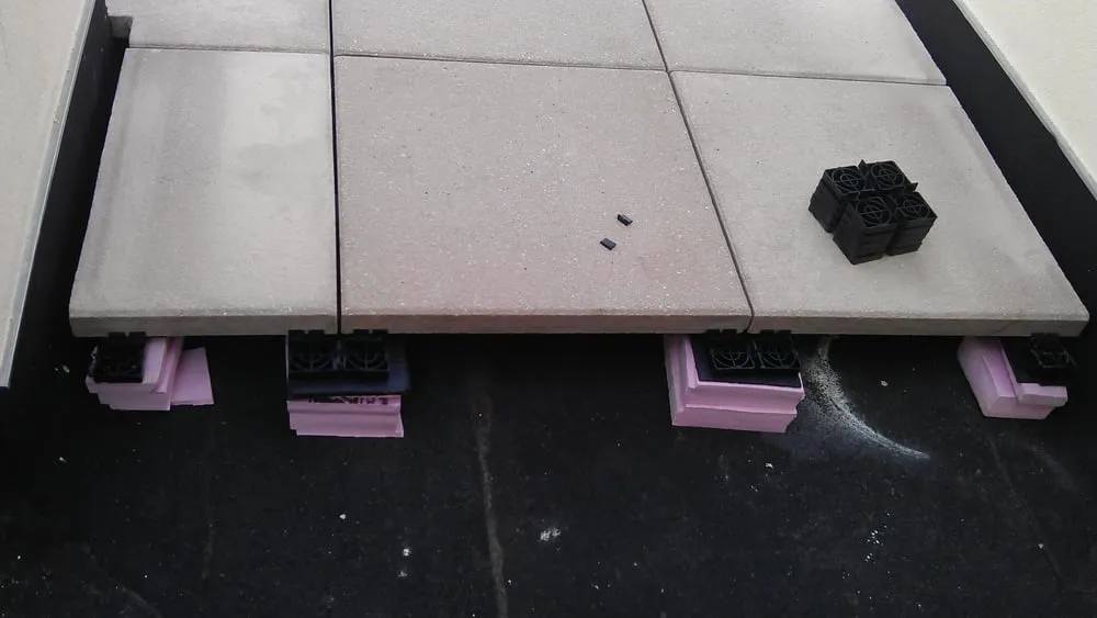 Slide of Big City Roofing