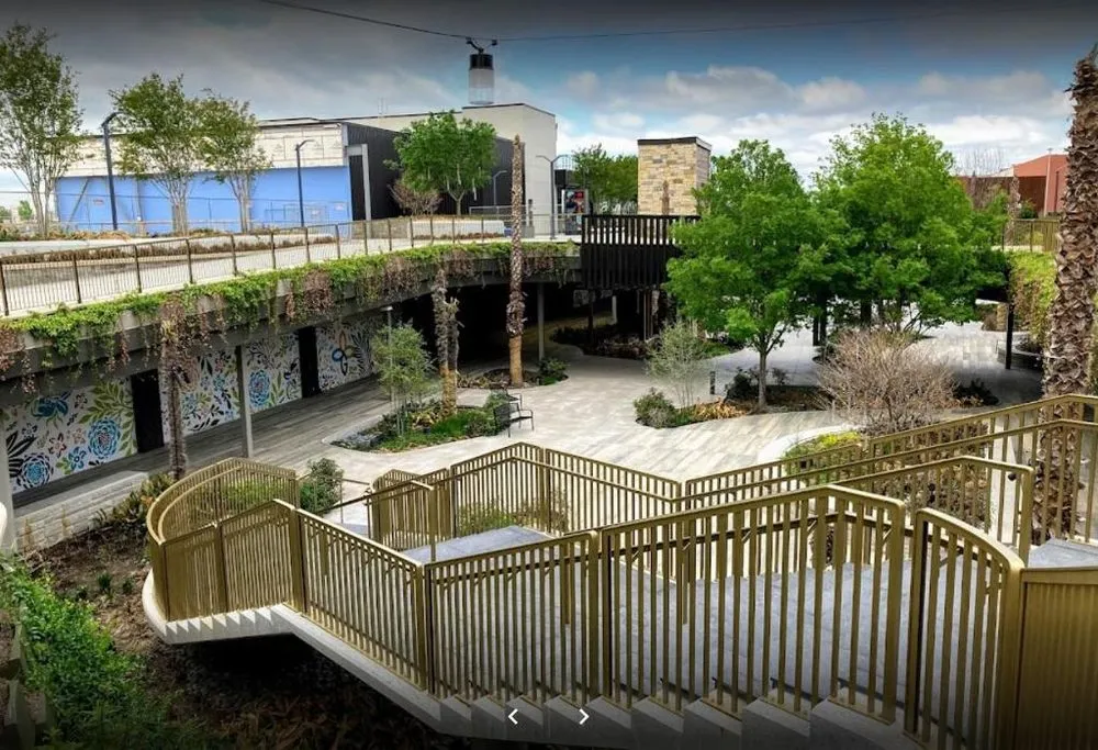 Slide of Big D Waterproofing & Roofing