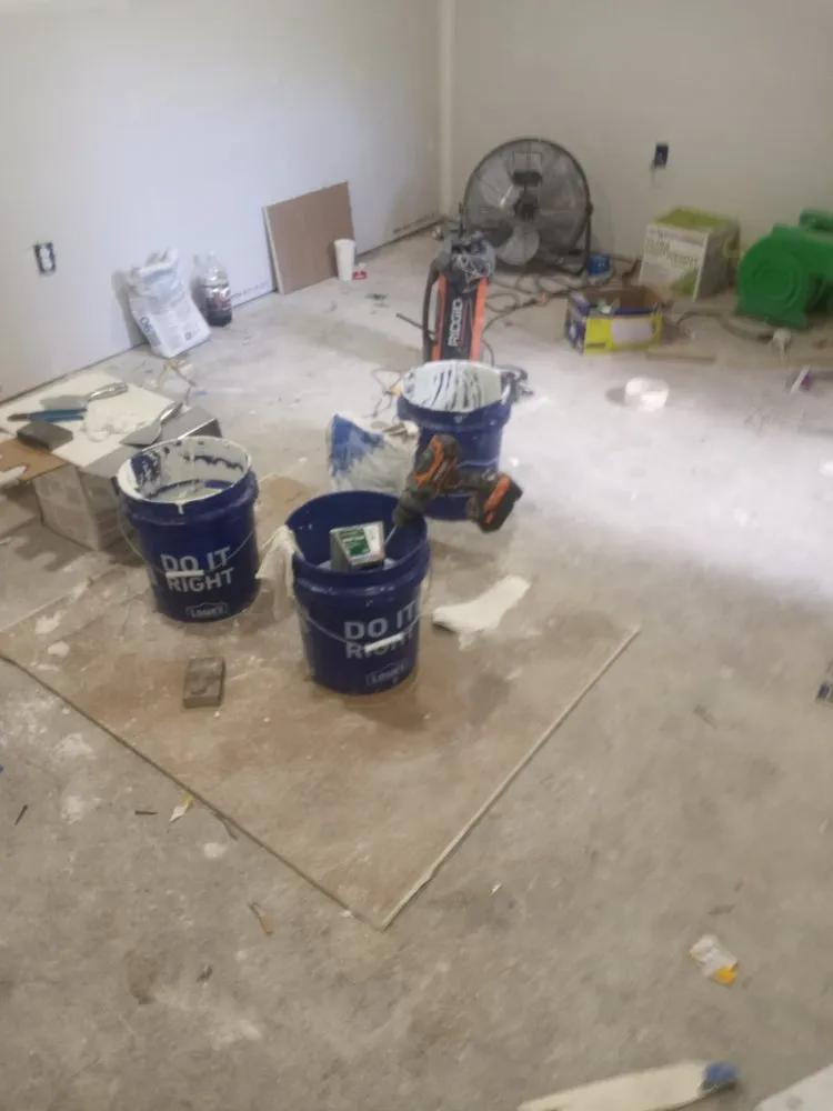 Slide of Big Head Builders