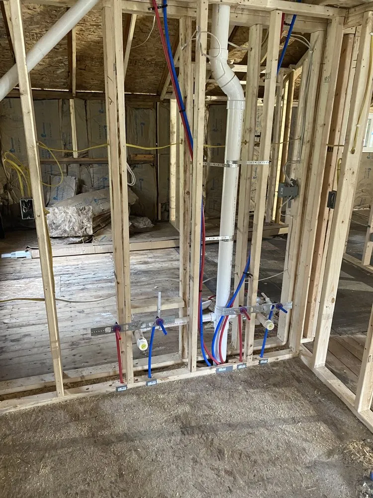 Slide of Big Head Builders