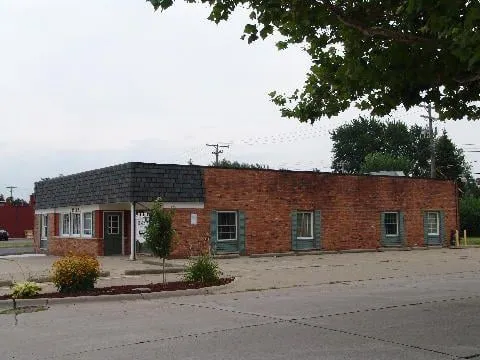 Slide of Big Ikes Roofing