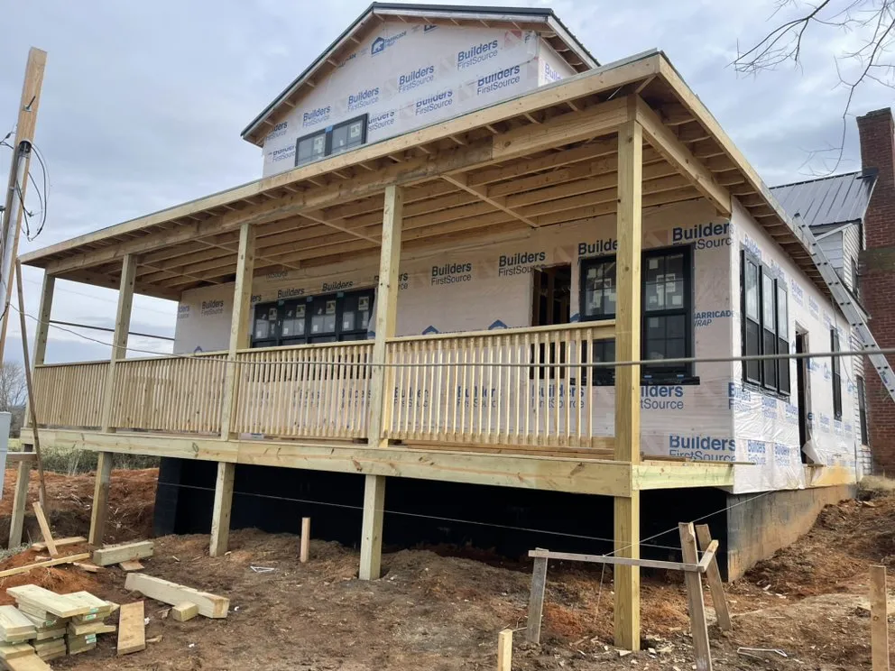 Slide of Big M Roofing & Construction