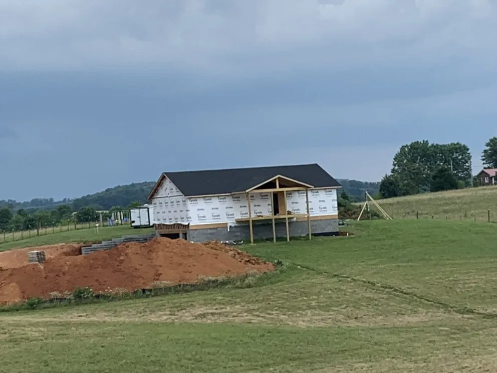 Slide of Big M Roofing & Construction