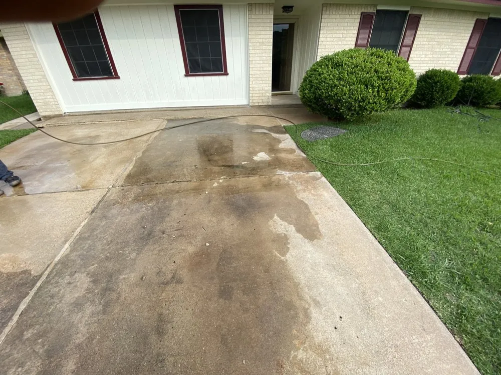 Slide of Big Randys Roofing