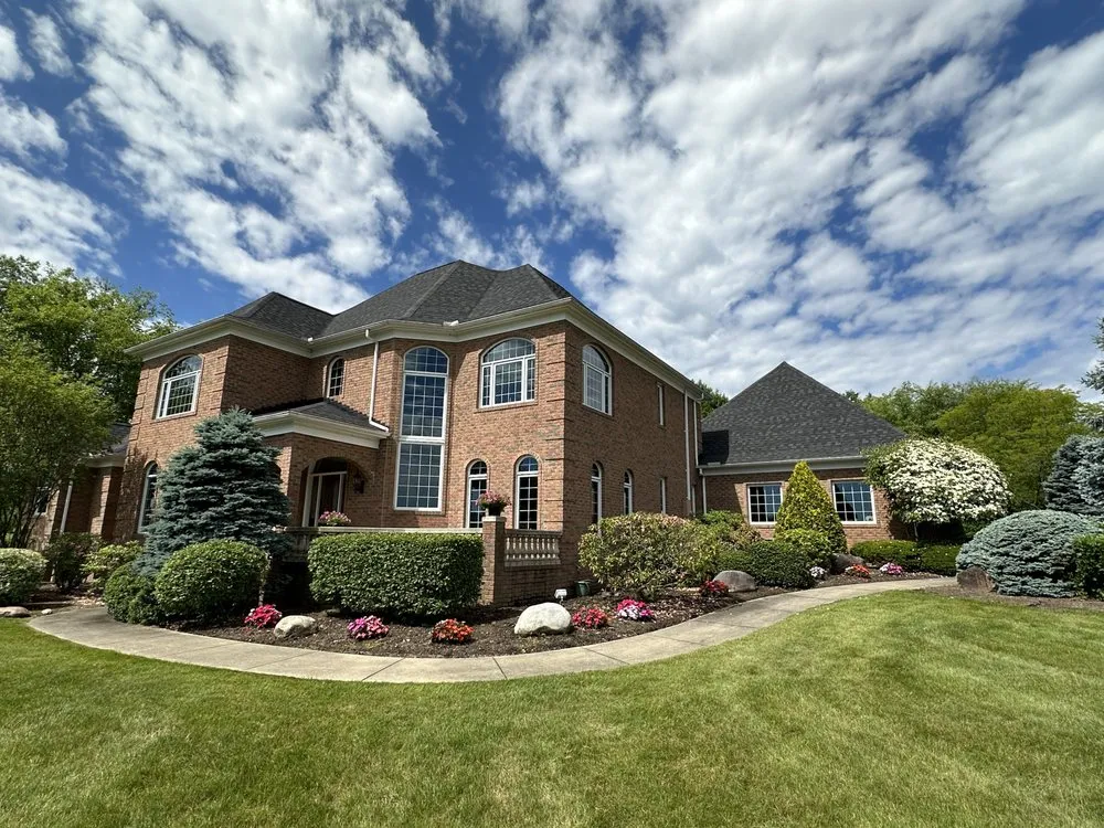 Slide of Big River Roofing