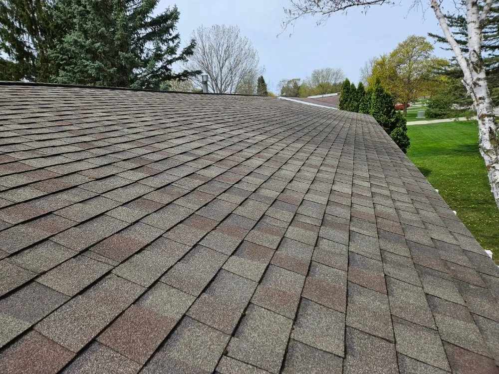 Slide of Big Top Roofing