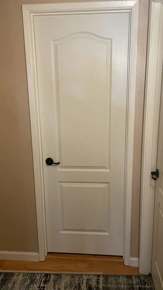 Slide of Big Valley Windows