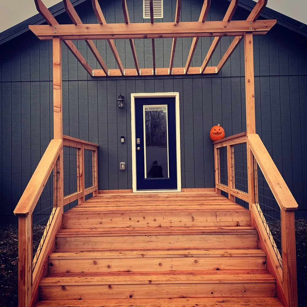 Slide of Bigfoot Decking & Services