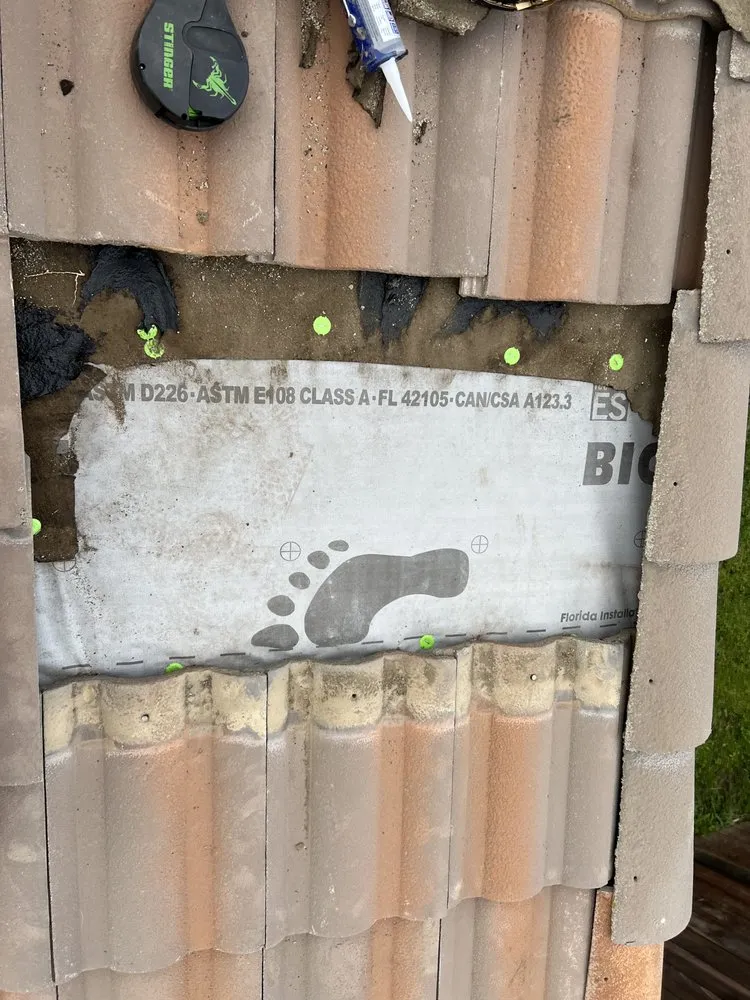 Slide of Bigfoot Roofing