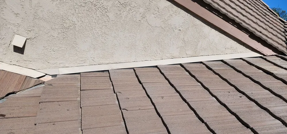 Slide of Bigfoot Roofing