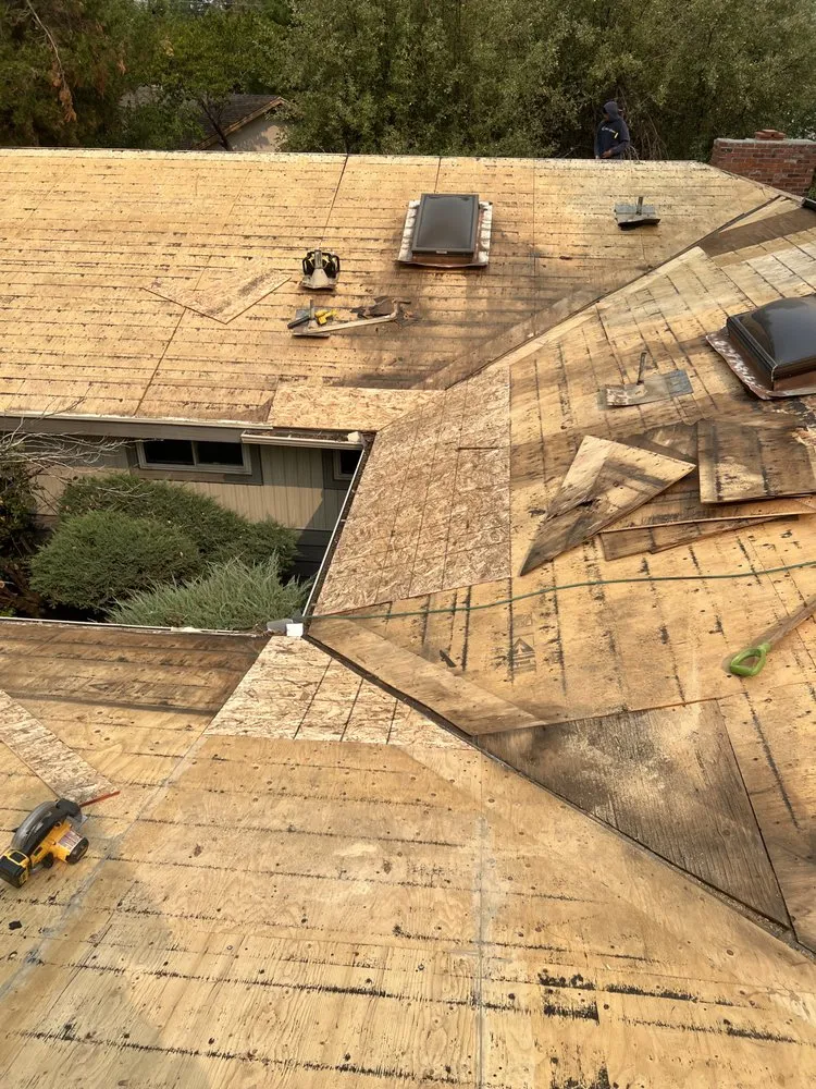 Slide of Bighorn Roofing