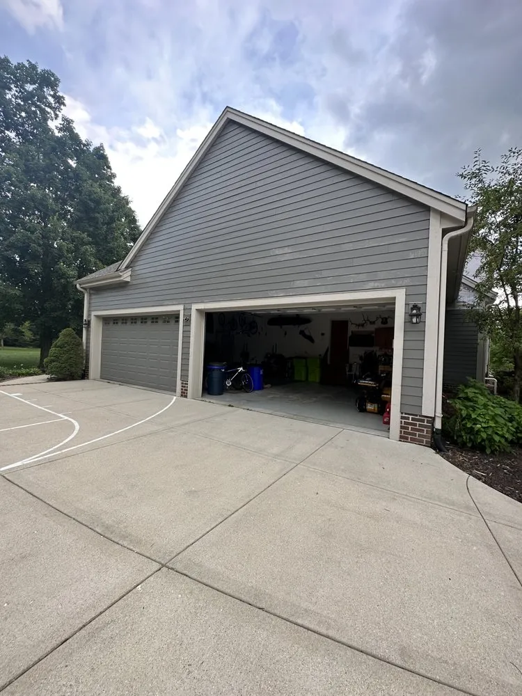 Slide of Bigo Construction