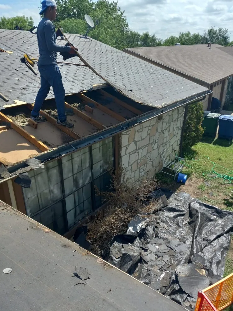 Slide of Bill Embrey Roofing