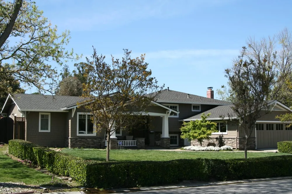 Slide of Bill Hamilton Roofing