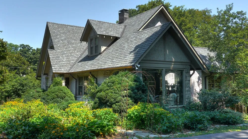 Slide of Bill Ragan Roofing