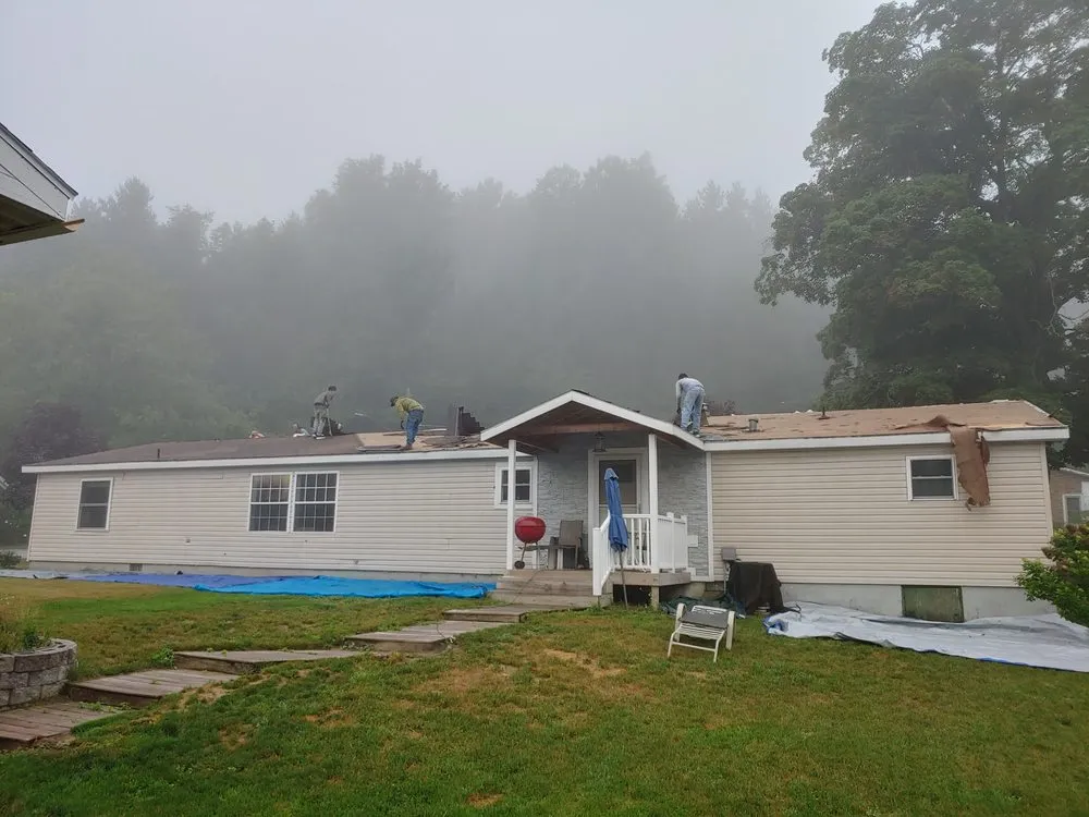 Expert residential roofing service experts serving Cedar, MI - Bill Smith Roofing