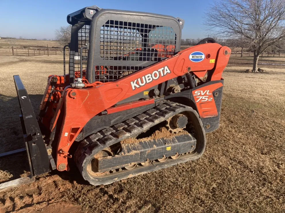Slide of Bills Fence Stain And Land Clearing