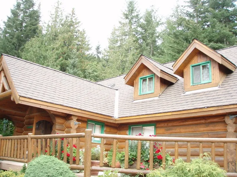 Slide of Bill's Roofing