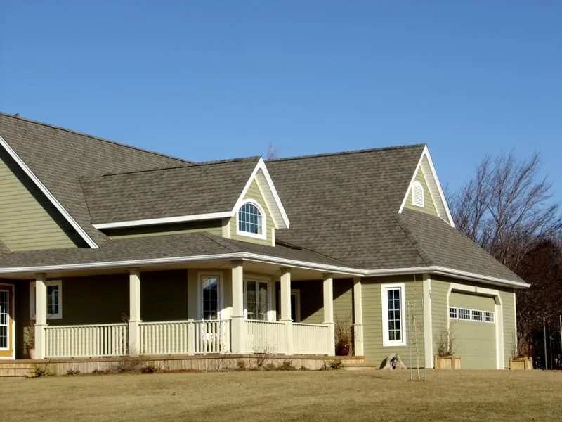 Slide of Bill's Roofing