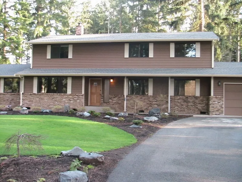 Slide of Bill's Roofing