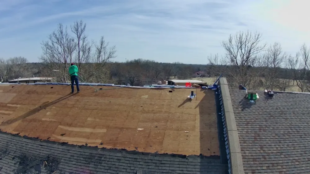 Slide of Bill's Roofing