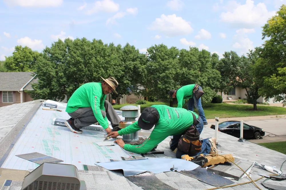 Slide of Bill's Roofing