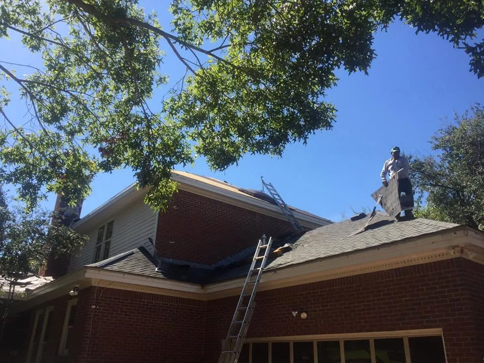 Slide of Billy Harris Roofing