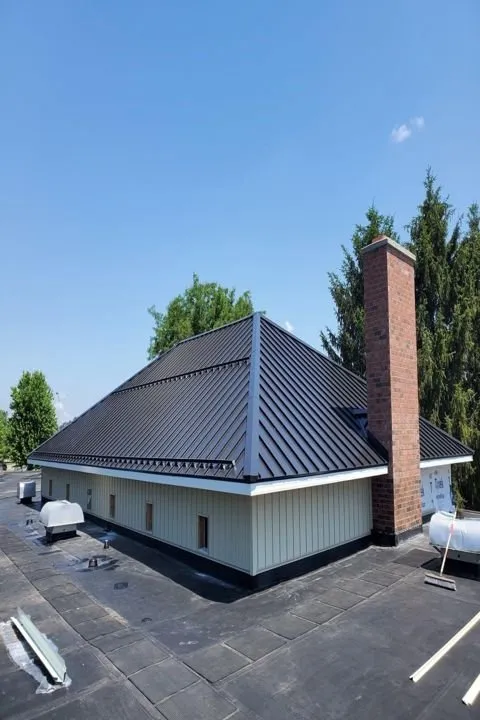 Slide of Billy White Roofing