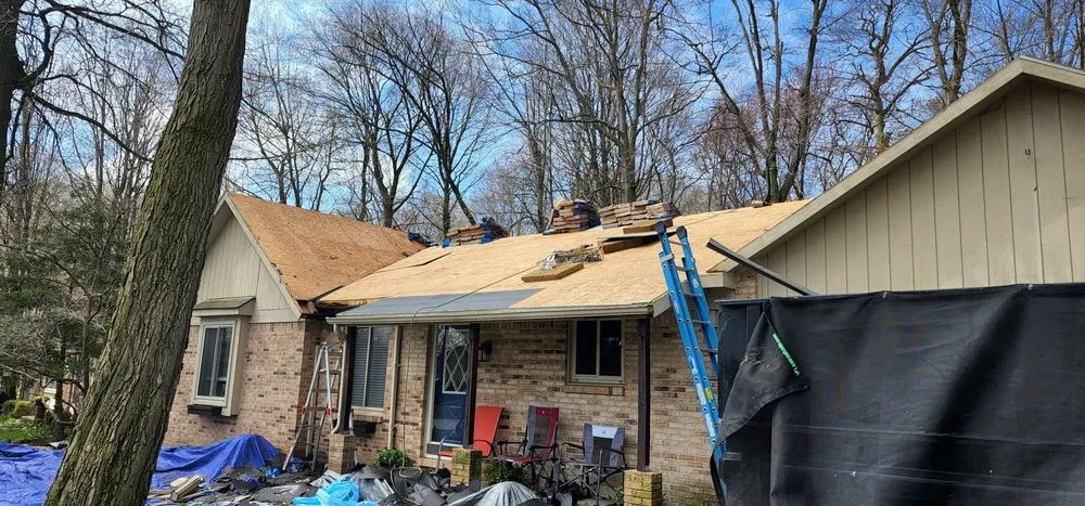 Slide of Billy's Roofing