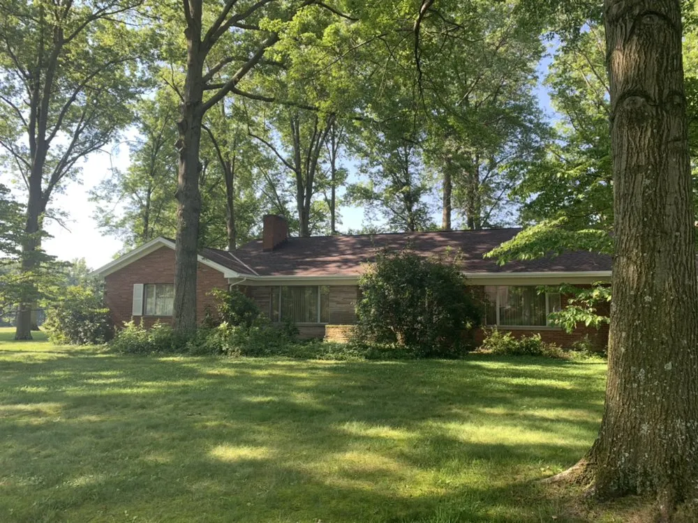 Slide of Biltmore Exteriors