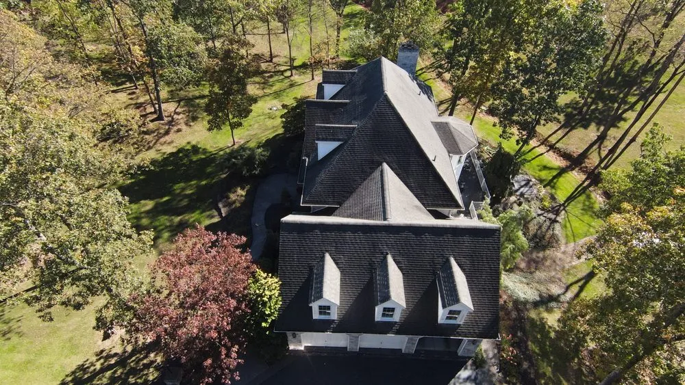 Expert residential roofing service with free inspection across Mt Holly Springs, PA - Biniek Specialty Contractors
