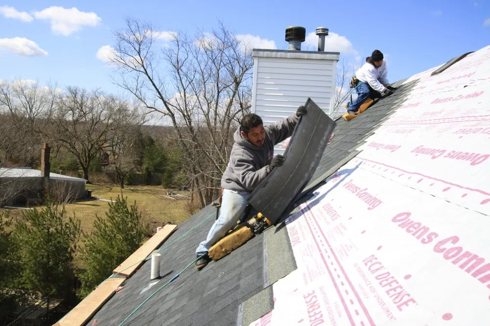 Licensed roof repair experts serving Monroe Township, NJ - Biondo Contracting