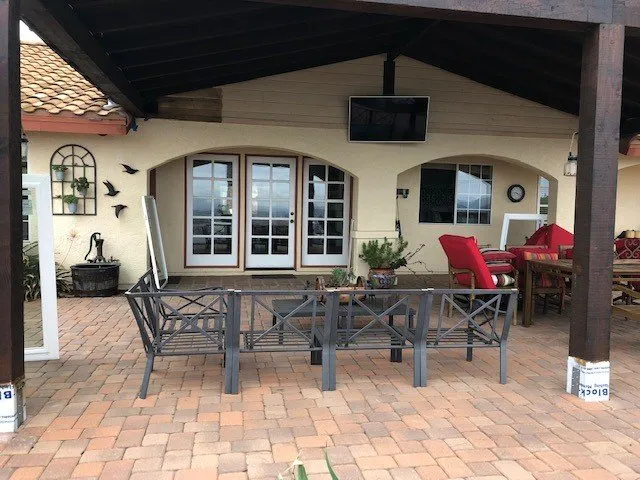 Slide of Bizzy Bee Builders