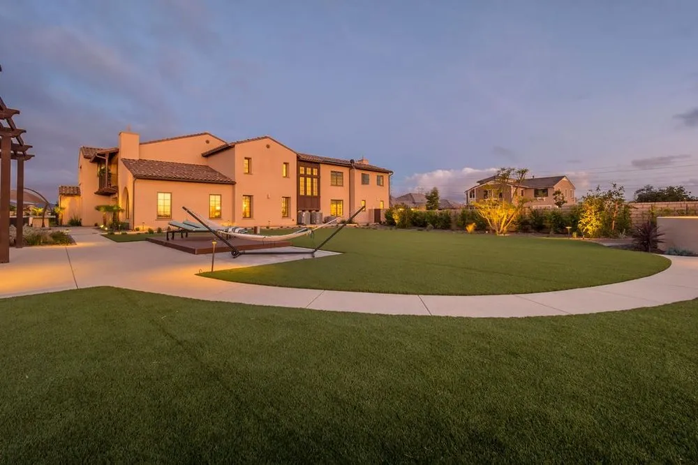 Slide of Bizzy Bee Builders