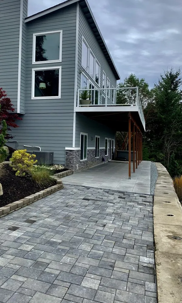 Slide of Black Diamond Construction