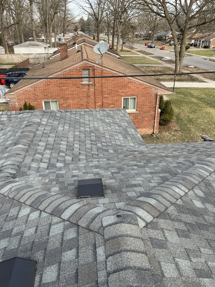 Slide of Black Diamond Roofing