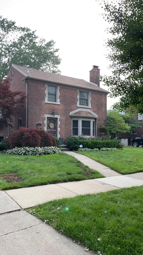 Slide of Black Diamond Roofing