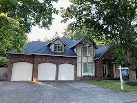 Slide of Black Diamond Roofing