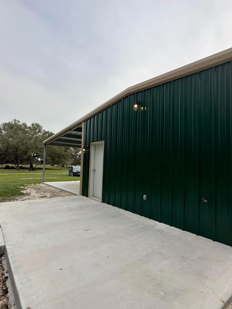 Slide of Black Swan Construction