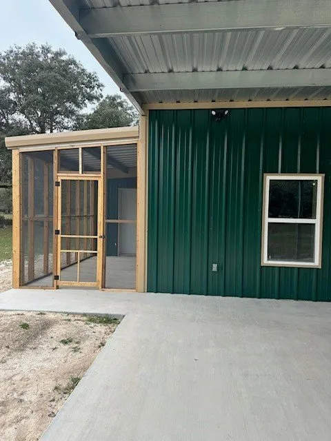 Slide of Black Swan Construction