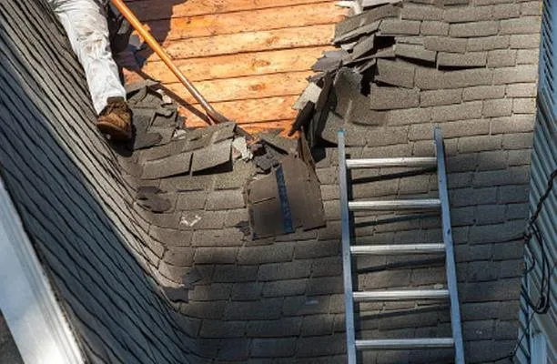 Slide of Blackhawk Roofing