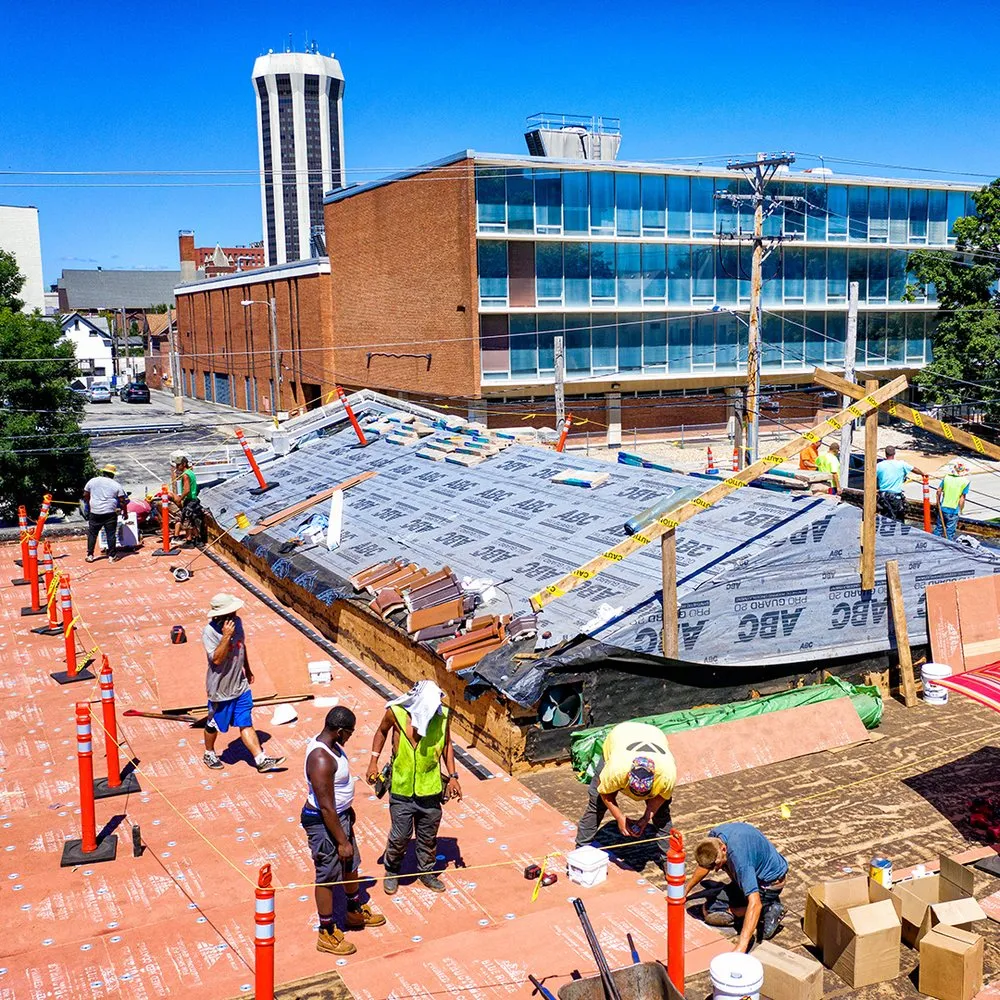 Slide of Blackhawk Roofing