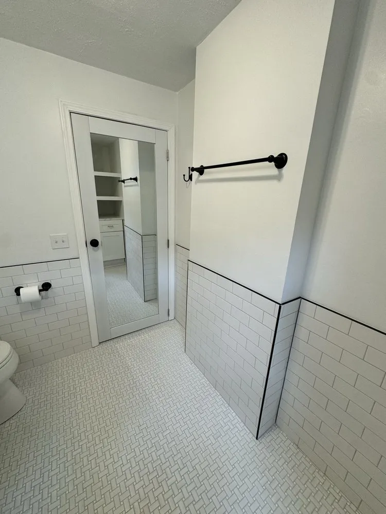 Slide of Blackwater Home Renovation