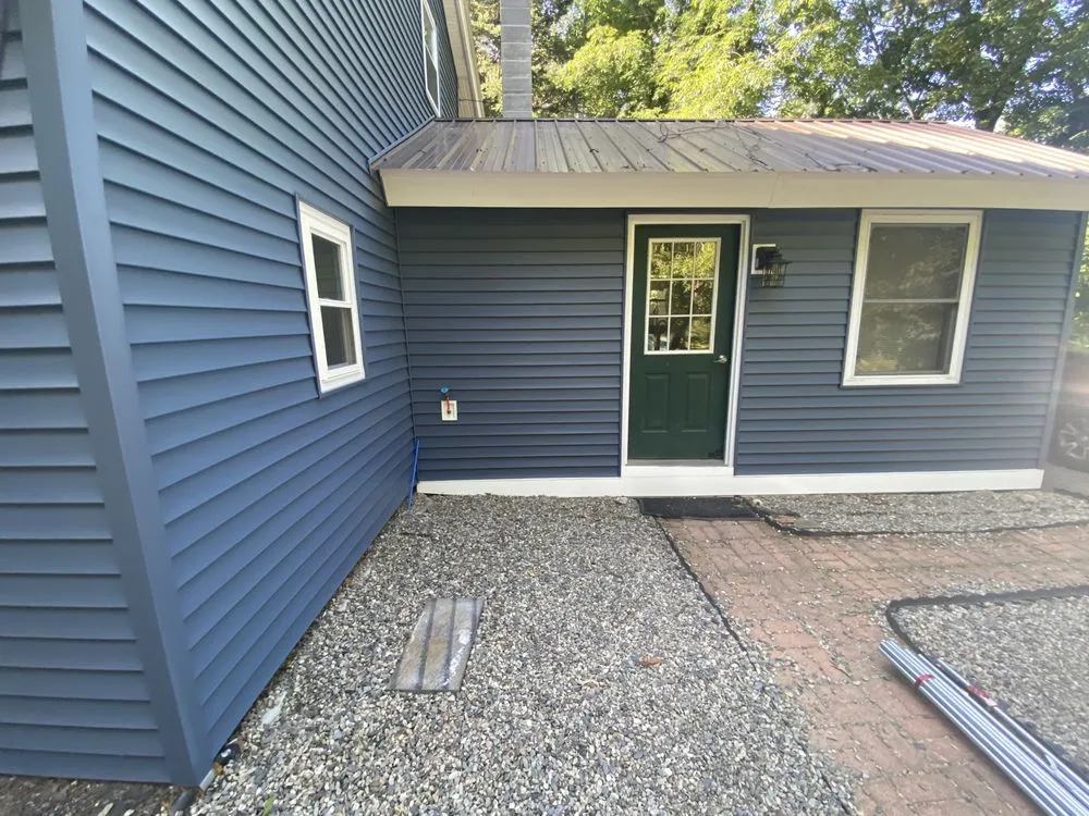 Slide of Blackwater Home Renovation