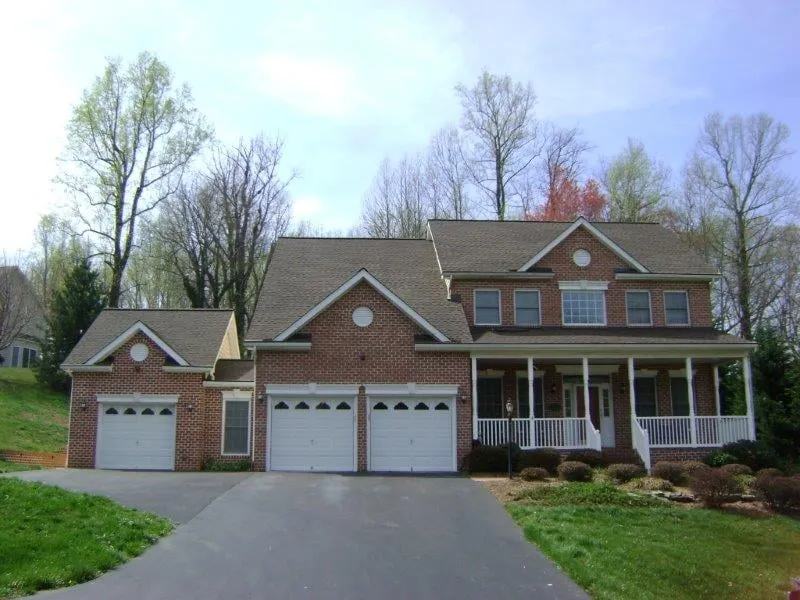Top-rated shingle roofing service experts serving Millersville, MD - Blair Construction