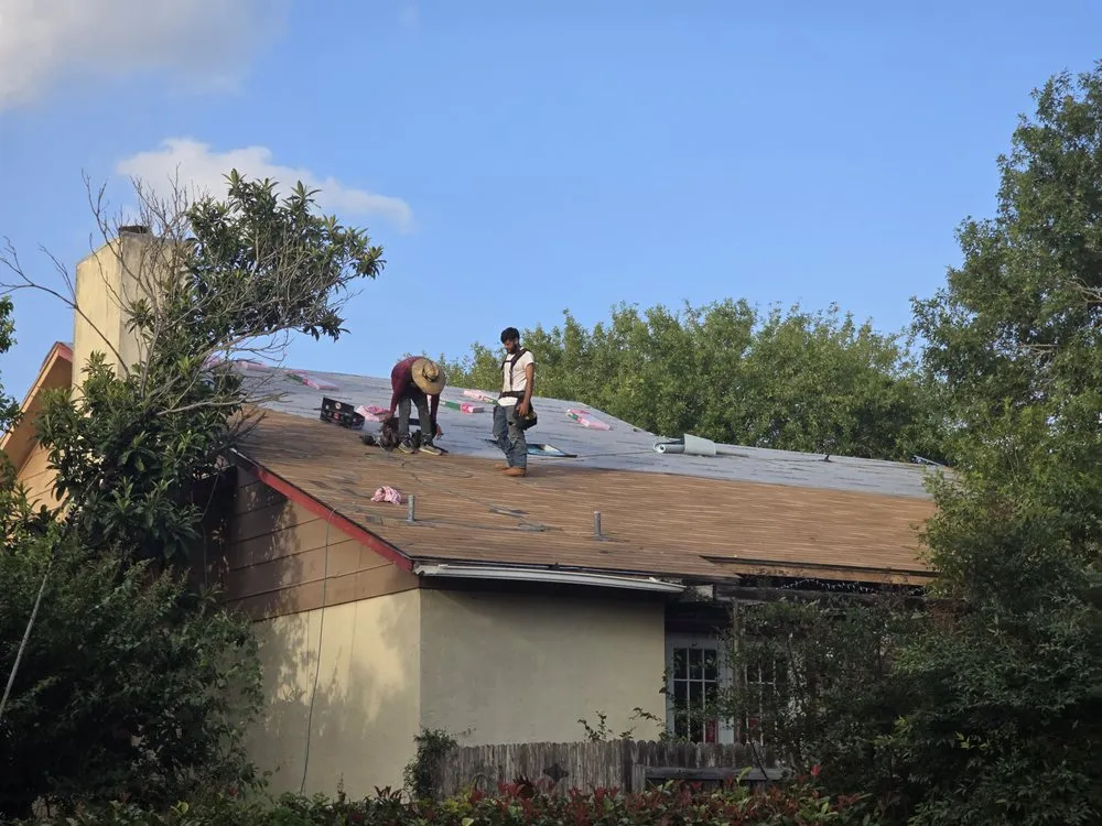 Slide of Blake Roofing