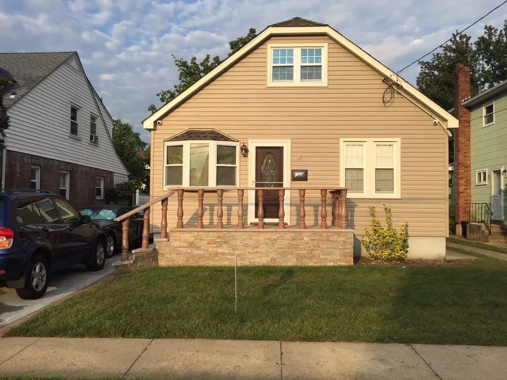 Slide of Blake Windows, Siding & Roofing