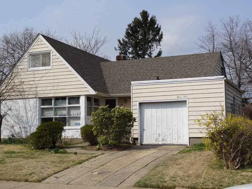 Slide of Blake Windows, Siding & Roofing