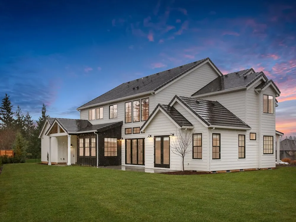 Slide of Bliss Roofing