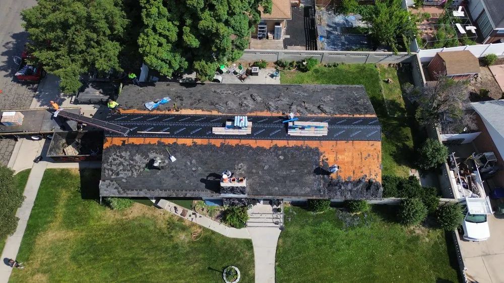 Slide of Blizzard Roofing